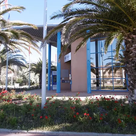 T3 à Narbonne-plage - 50m2 - 6 Pers, Terrasse - 250m Plage, 500m Commerces - Fr-1-795-38 *